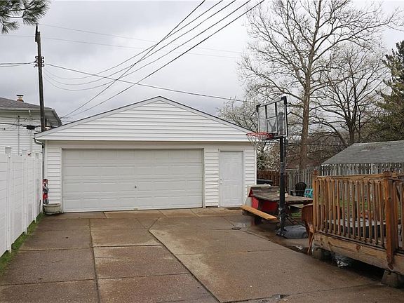 2nd image of 4336 W 191st St
