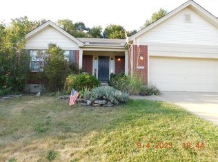 610 Wood Bluff Ln, Harrison, OH 45030
