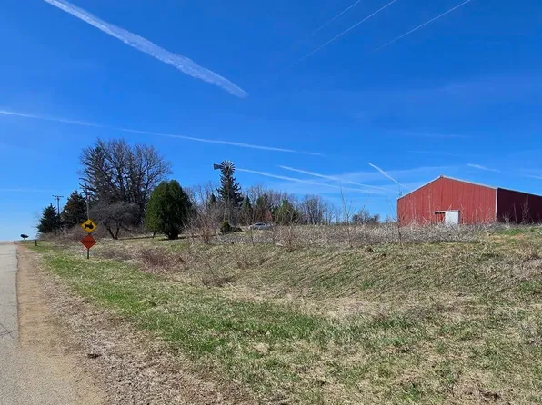 3762 County Road Z, Dodgeville, WI 53533