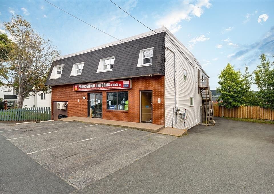 2nd image of 3 Blackmarsh Road