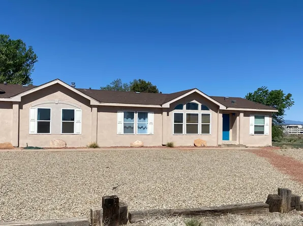 31 Morning Glory Ln, Moriarty, NM 87035