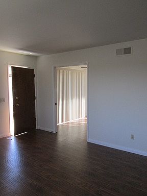5th image of 6031 Temple City Blvd APT B