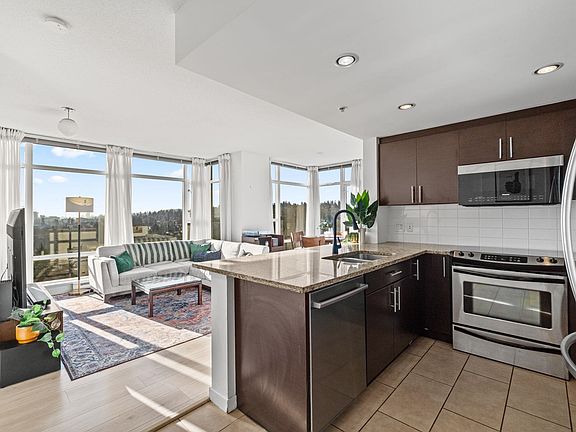 2nd image of 575 Delestre Ave #1601