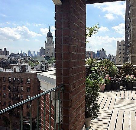 2nd image of 85 Avenue A APT 5D