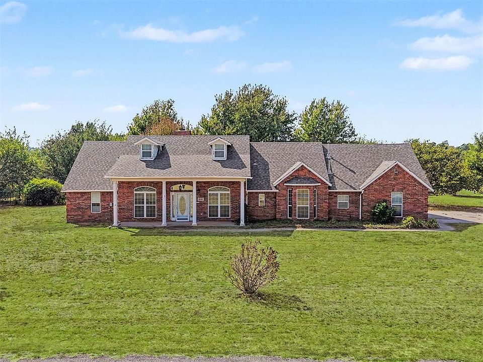 1st image of 803 Timberland Way