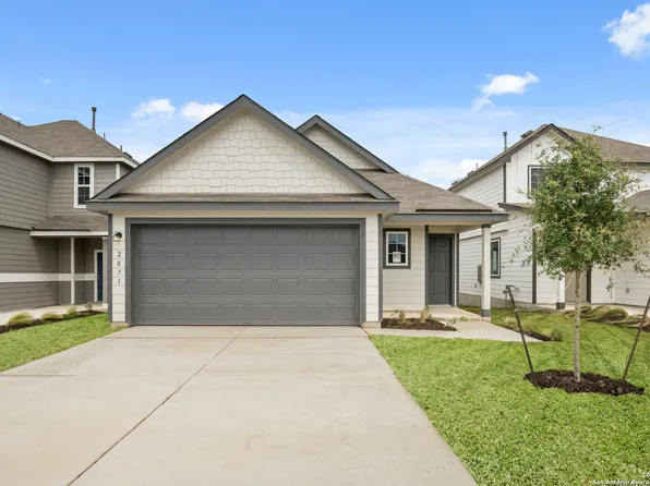 2071 Olivia Drive, New Braunfels, TX 78130