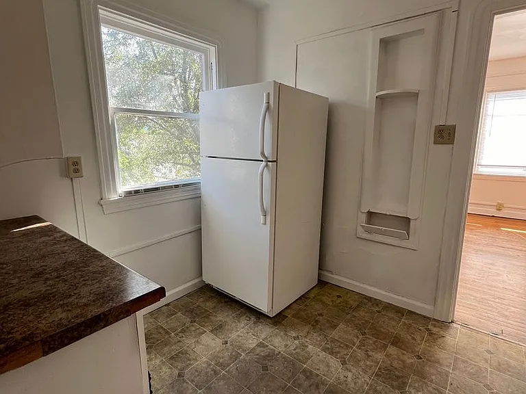 1120 Pine St #203 — Photo 4