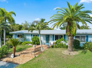 160 Ridge St, Plantation Key, FL 33036