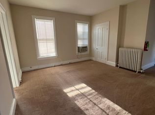 14 E Broad St APT 3, Hopewell, NJ 08525