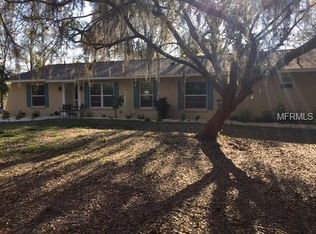 18710 Geraci Rd, Lutz, FL 33548