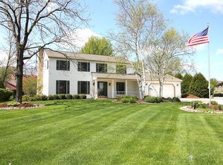 2315 S Parkside Dr, New Berlin, WI 53151