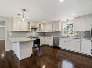 551 Chestnut St, Franklin, MA 02038