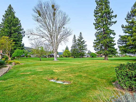 3rd image of 333 Twin Lakes Drive