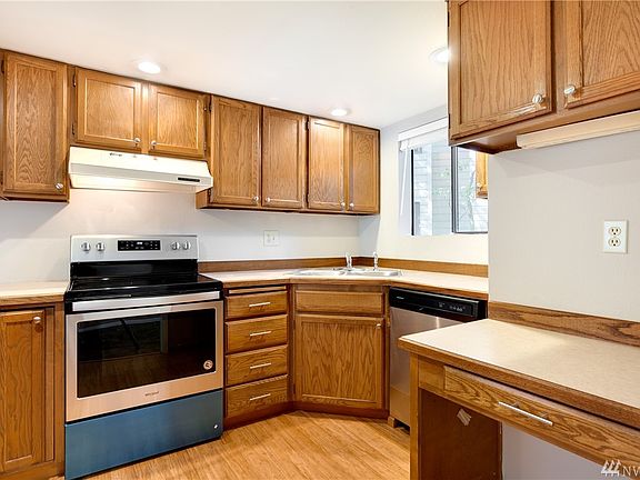 3rd image of 15266 Sunwood Blvd APT D12