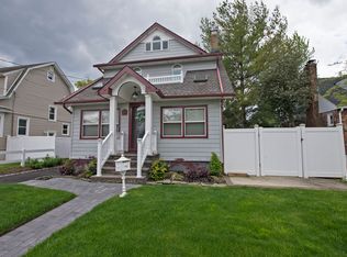 2530 Orange St, Bellmore, NY 11710