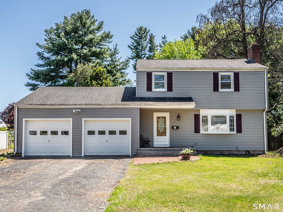 1st image of 17 Schaffer Drive