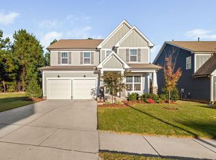 5205 Doughtymews Ln, Fuquay Varina, NC 27526