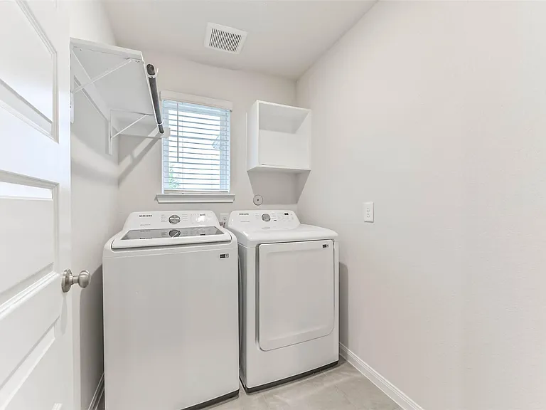 17590 Rosette Grass Dr — Photo 30