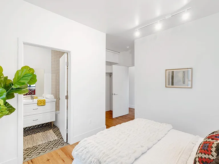 3607 Bellevue Ave #3607 — Photo 9