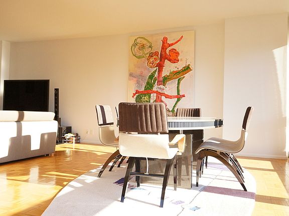 4th image of 721-725 5th Ave #48A