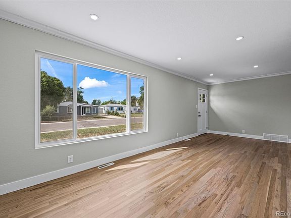 5th image of 10865 W 39th Place