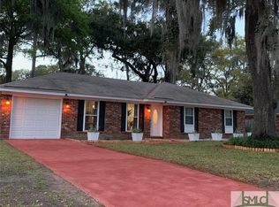 605 Leaning Oaks Dr, Savannah, GA 31410