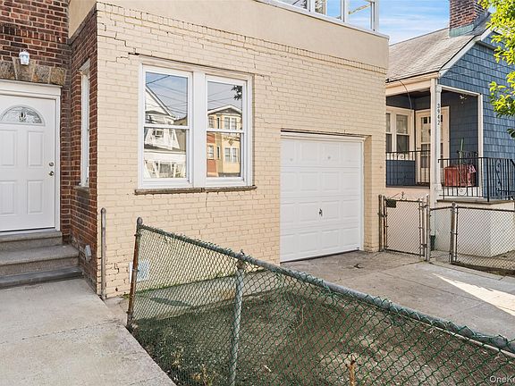 2nd image of 3946 Amundson Avenue