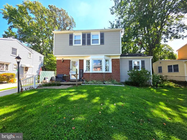 7474 Collins Ave, Pennsauken, NJ 08109