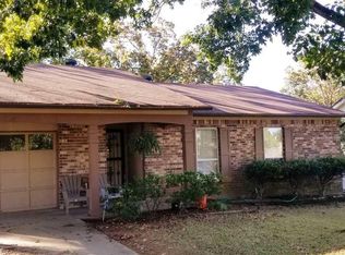 1610 Charlotte Dr, Little Rock, AR 72204