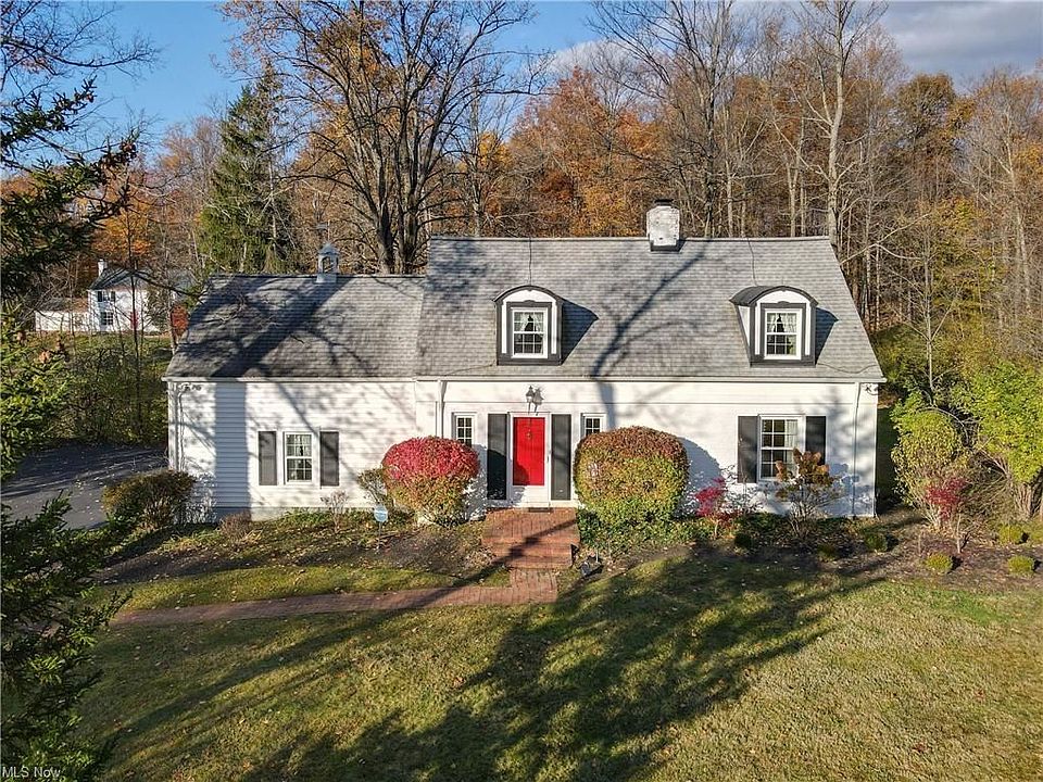 1st image of 5954 Briardale Ln