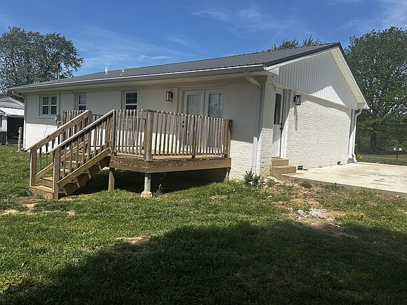 5th image of 307 Randall St