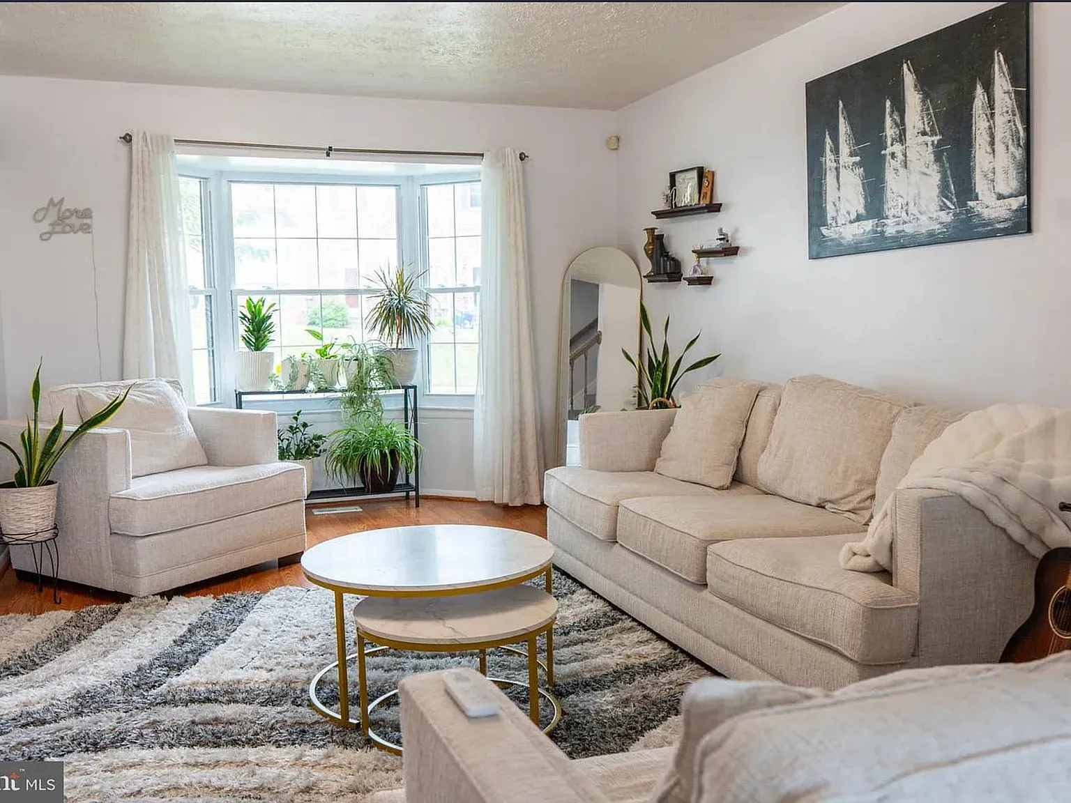 3 bed, 2.5 bath, 1780 sqft, $3,290 — Photo 4