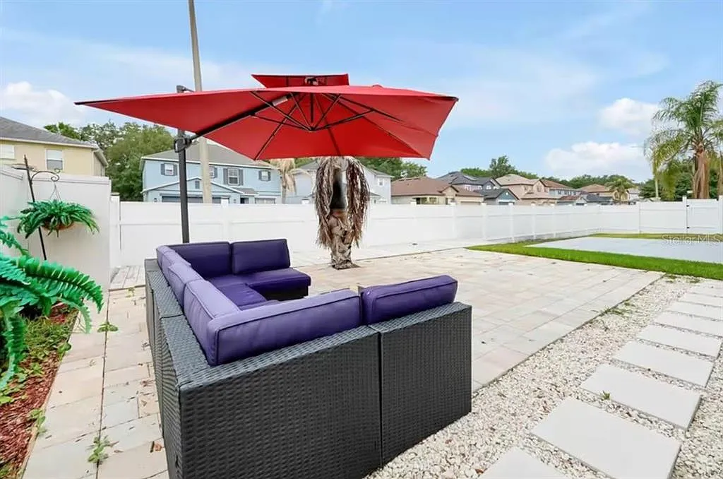 5 bed, 3.5 bath, 3155 sqft, $3,750 — Photo 4