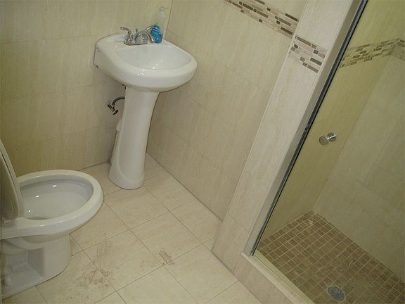 4th image of 13513 224th St #1