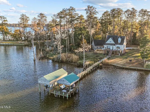 131 Dickinson Road, Chocowinity, NC 27817