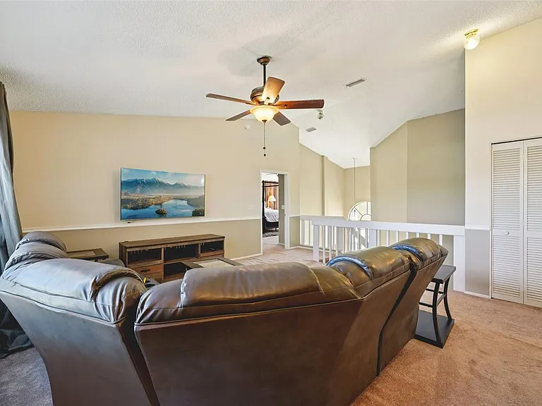 12929 Prestwick Dr — Photo 24