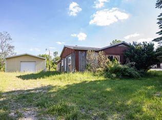 21305 Hewitt Rd, Tustin, MI 49688