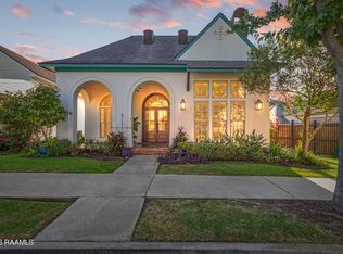 405 Harbor Rd, Youngsville, LA 70592