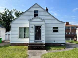 23640 Colbourne Rd, Euclid, OH 44123