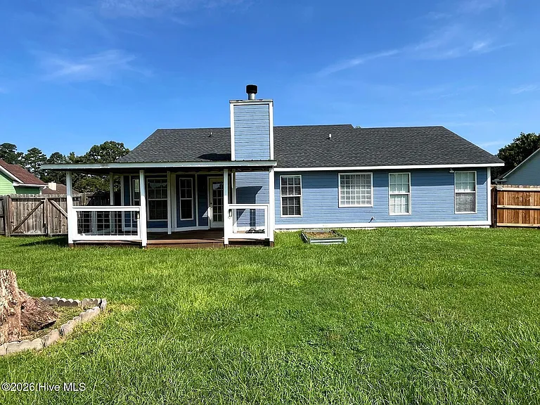 108 Chapel Hill Dr — Photo 24