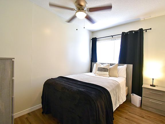 3rd image of 2347 Dolphin Ave #14980081