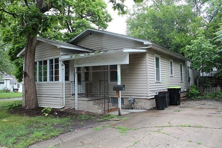 901 North St