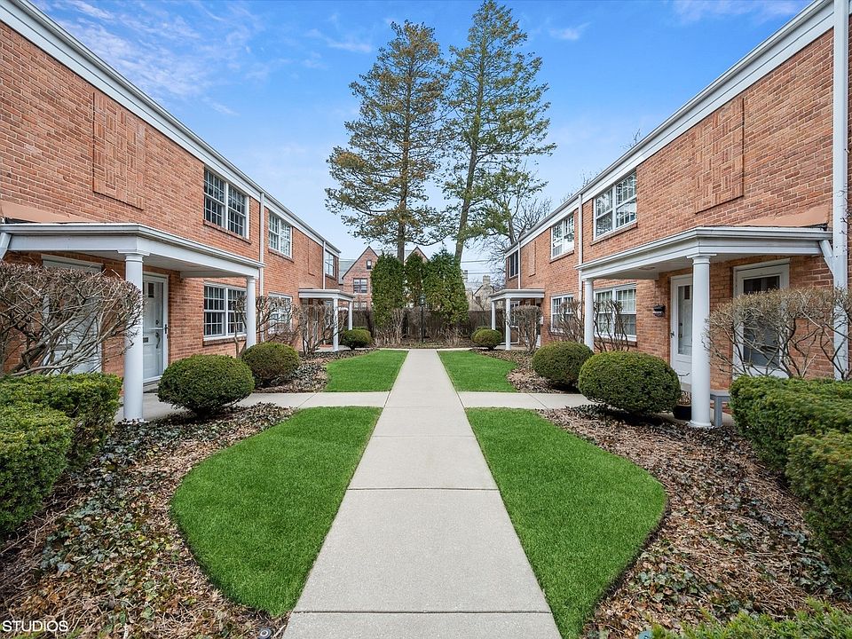 604 Lincoln Ave, IL 60093 Zillow