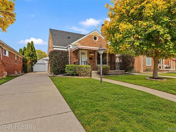 23712 Oak St, Dearborn, MI 48128