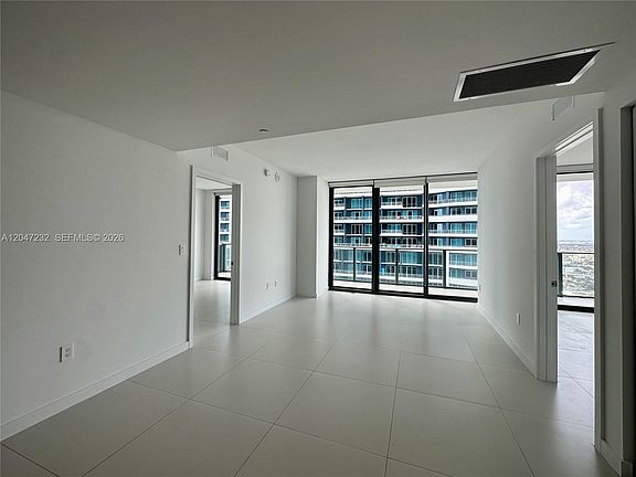 4th image of 1300 S Miami Ave #4209