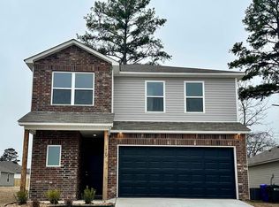 1525 Parsifal Ln, Conway, AR 72034