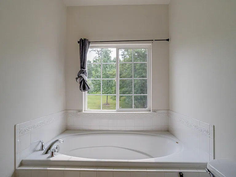 103 Buttonwood Ct — Photo 27