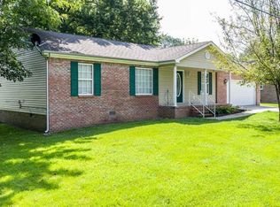 528 Walnut St, La Center, KY 42056