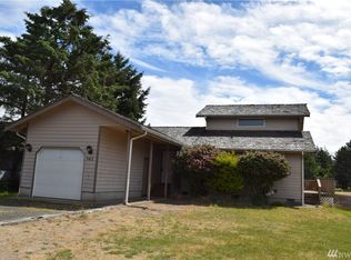 562 Canal Dr NE, Ocean Shores, WA 98569