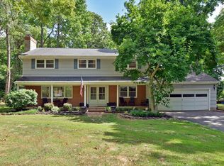 36 E Larchmont Dr, Colts Neck, NJ